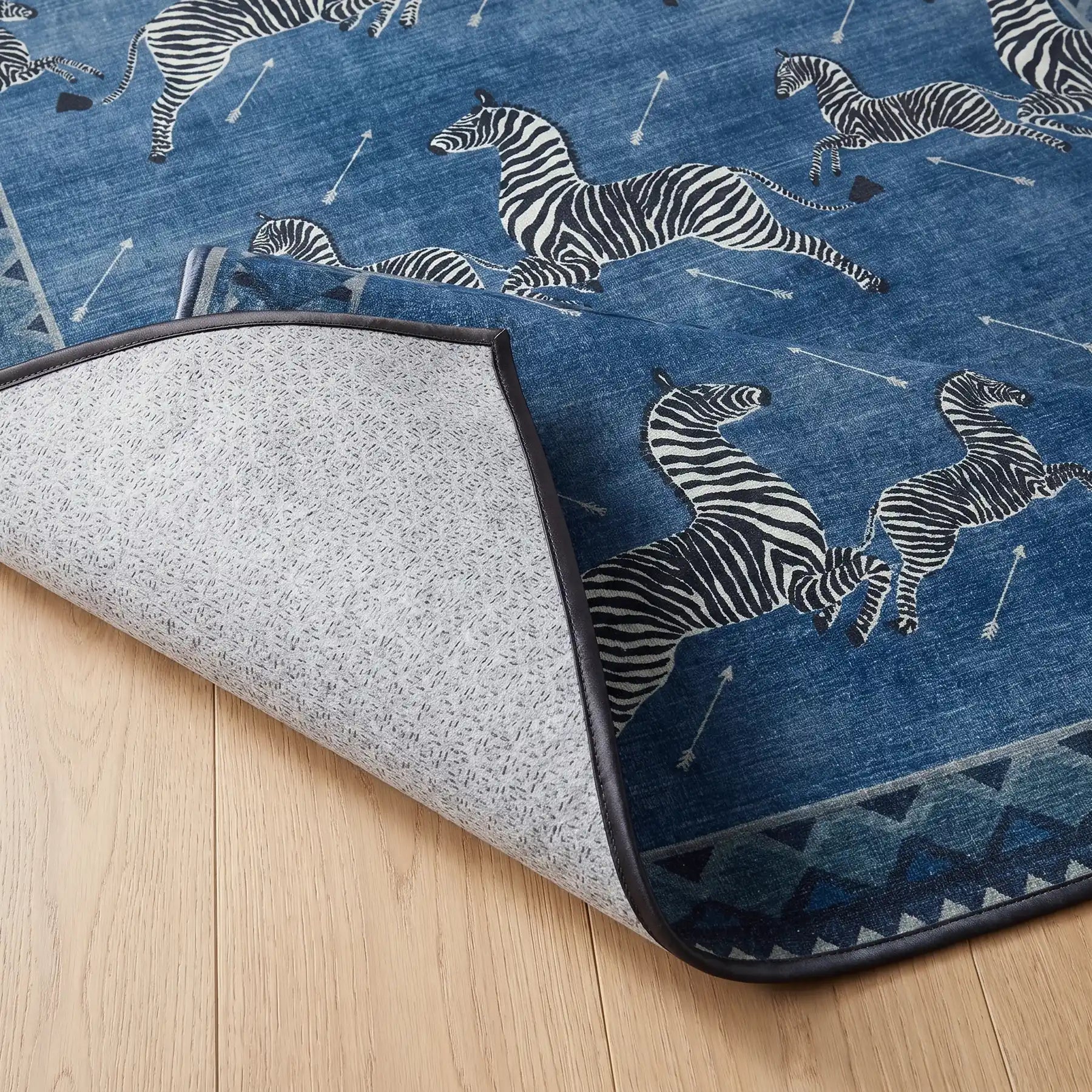 Zebras Blue Rug folded corner detail